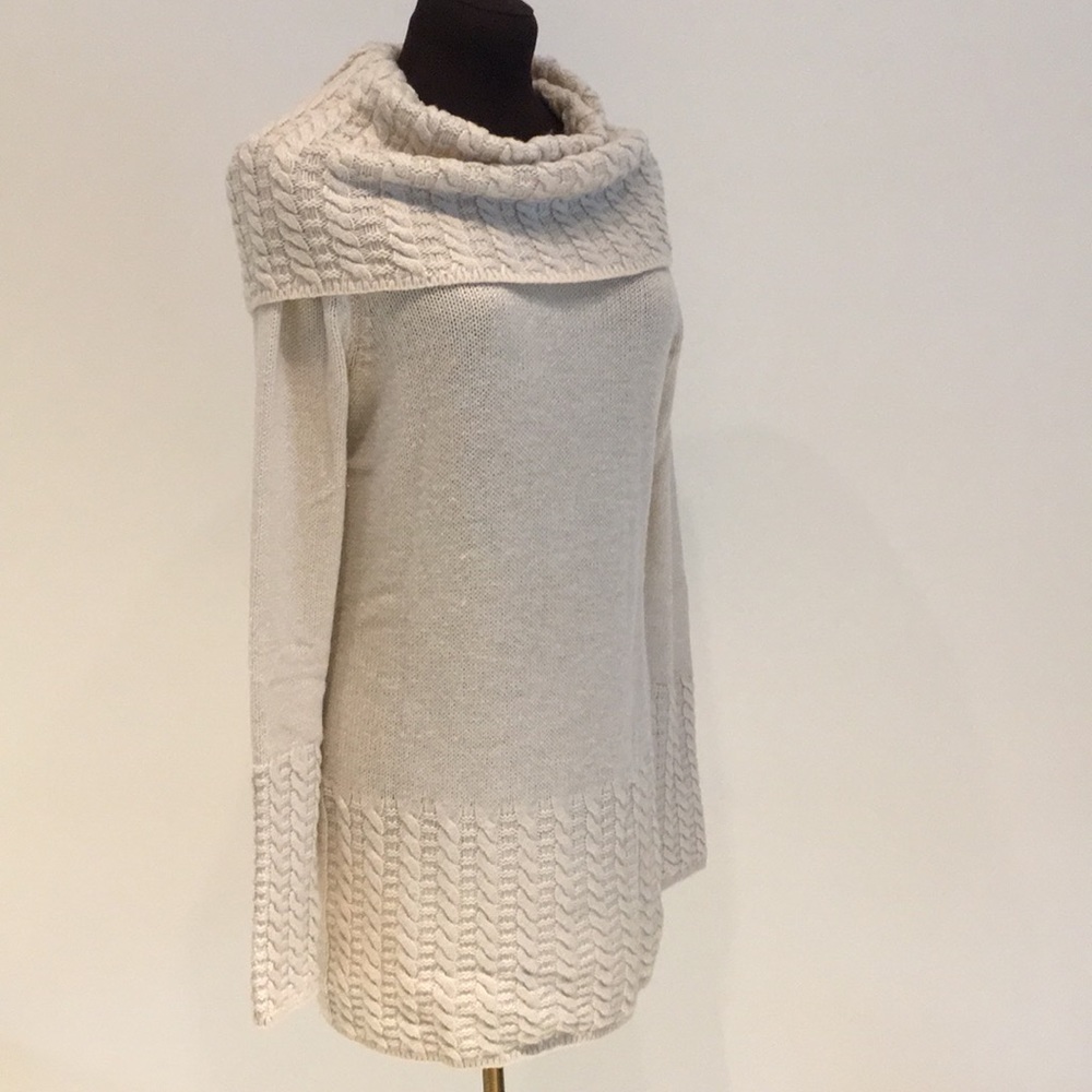 Ellen Tracy wool blend sweater size medium - Picture 2 of 12